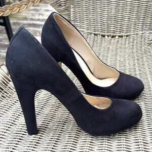 Chelsee Girl classic heels